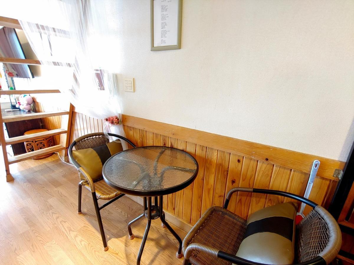 Herb In Pension Jeju Extérieur photo