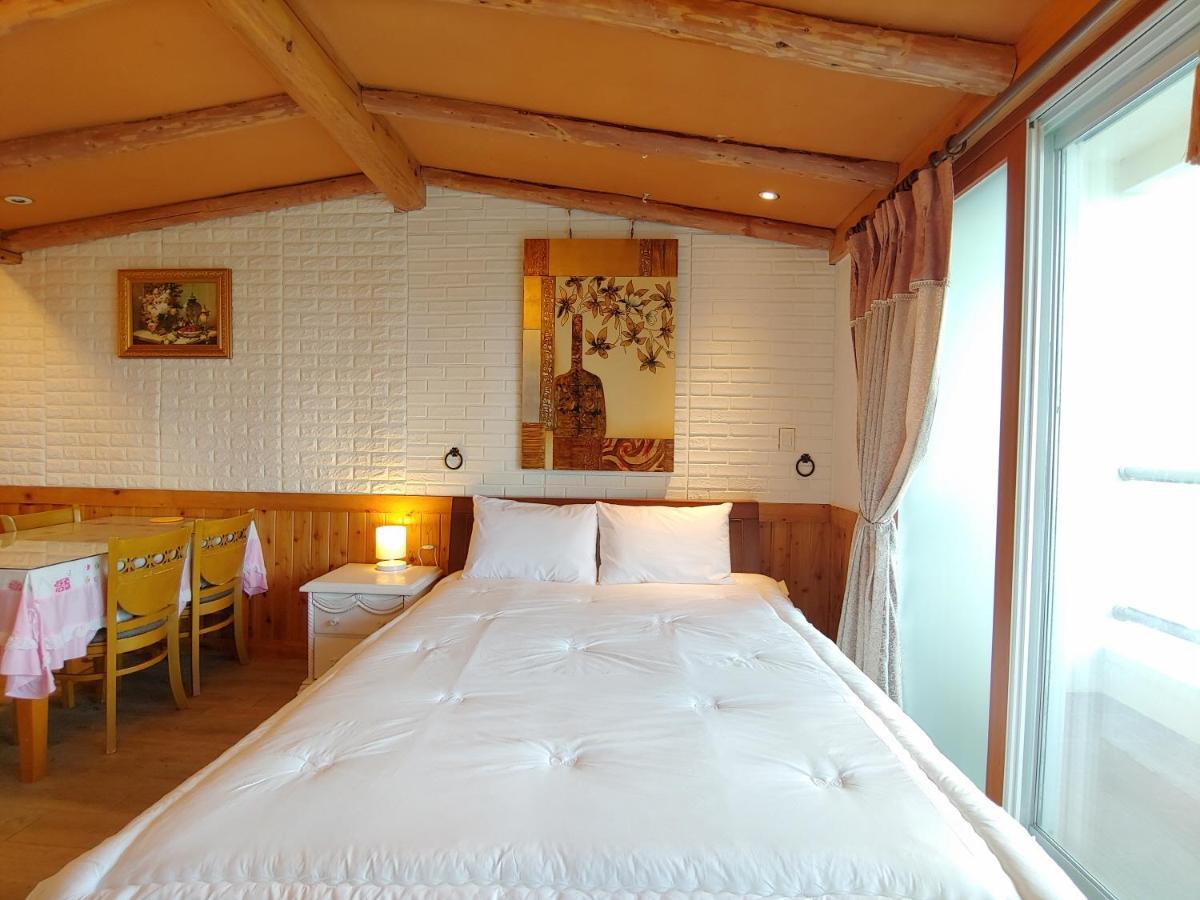 Herb In Pension Jeju Extérieur photo
